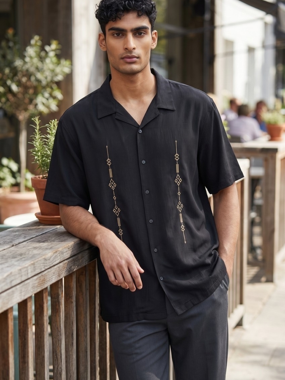 David Taylor black Cuban-style guayabera shirt  XL.